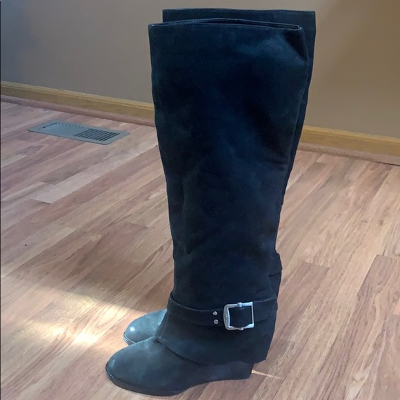 Black leather double boot cut design - Picture 2 of 11